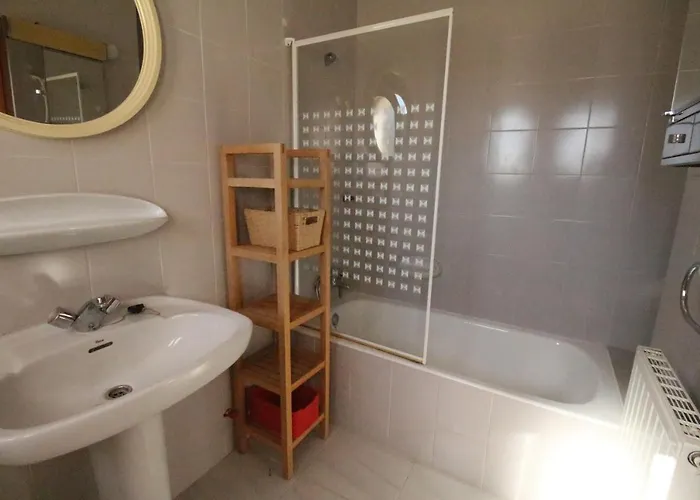 Nailencia كاليبي